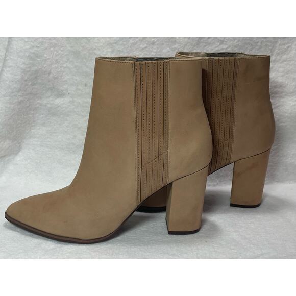 Elegant Tan Ankle Boots - Picture 2 of 9